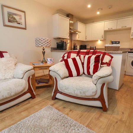 Cadliam Apartamento Whitby Exterior foto